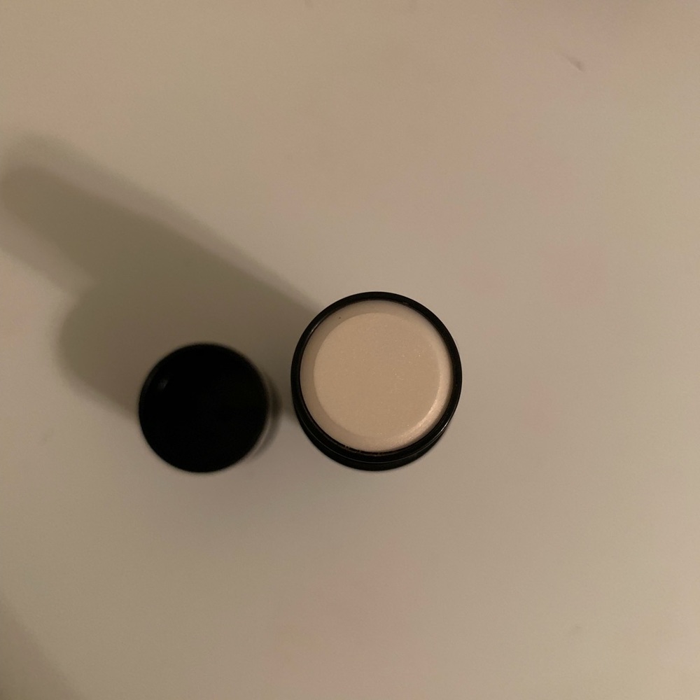 Nudestix highlighter